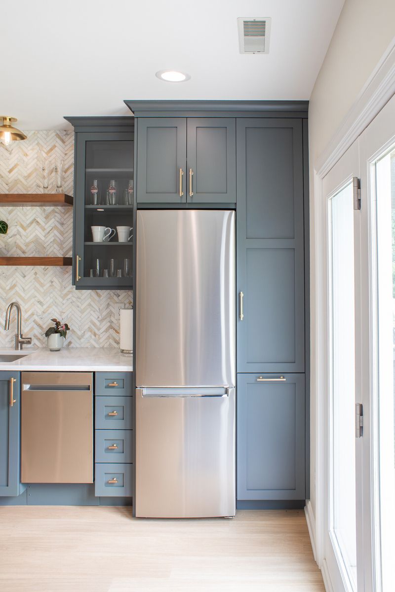 Lower Level Kitchenette — photo 4