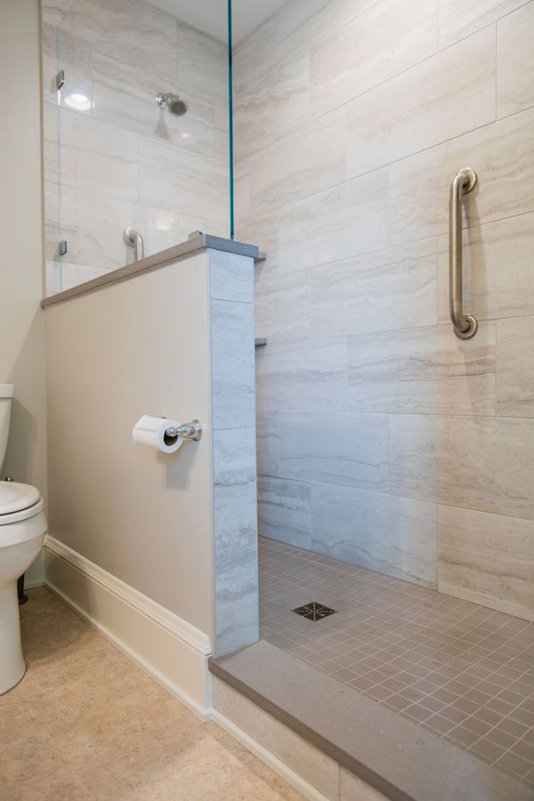 The Vaulted Primary Suite — photo 12