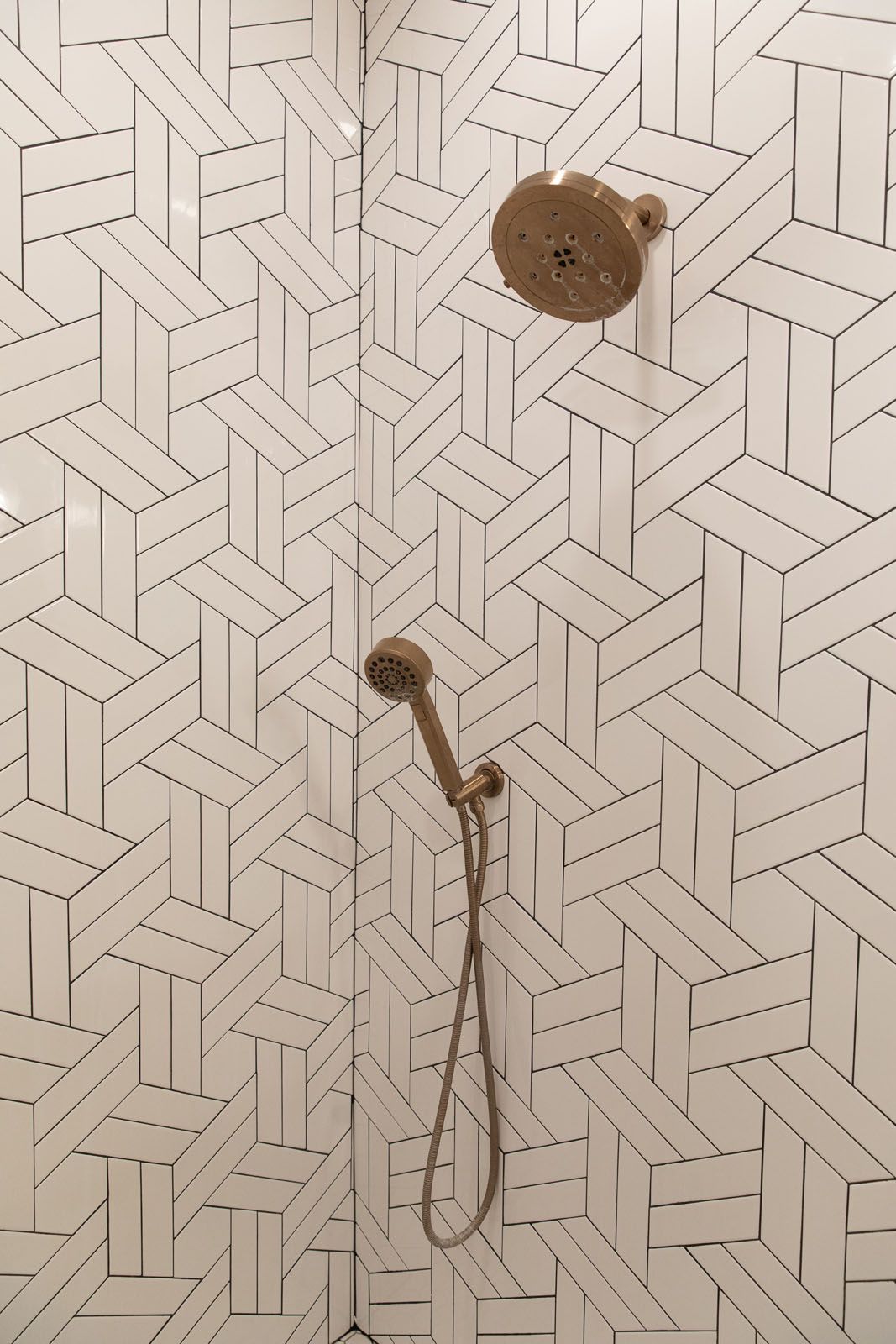 Midcentury Modern Primary Suite — photo 6