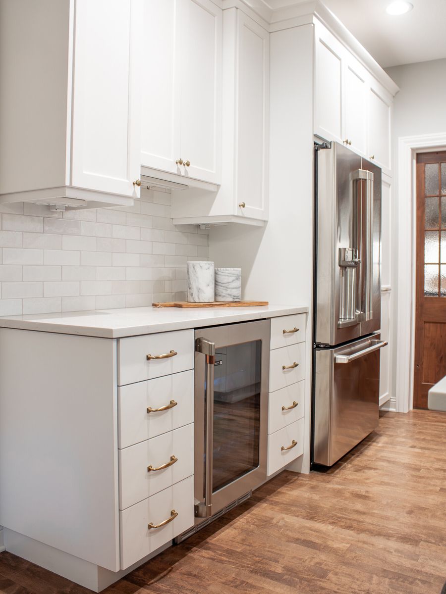 The Warm Neutral Kitchen & Pantry — photo 6