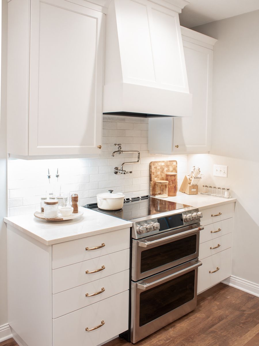 The Warm Neutral Kitchen & Pantry — photo 14