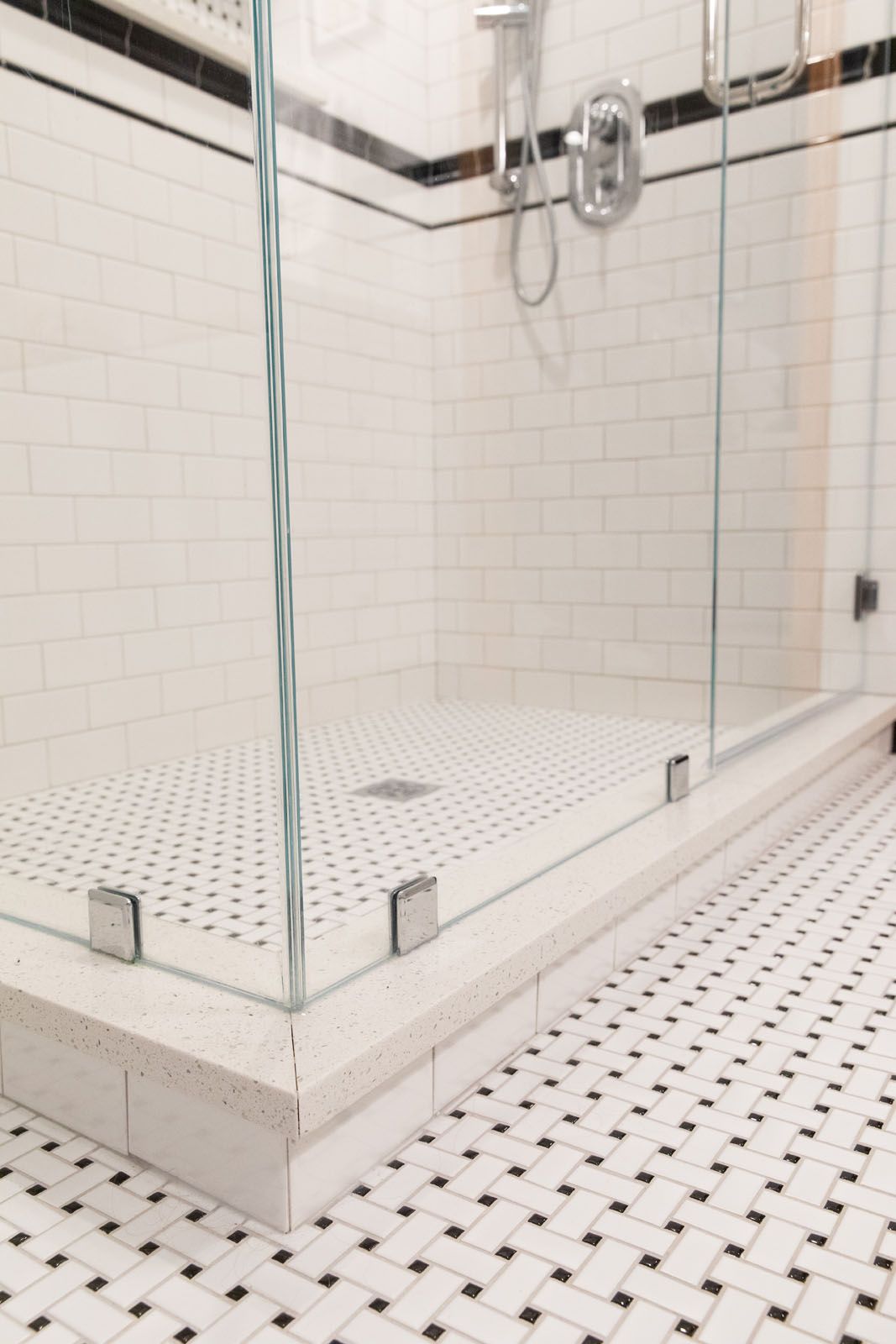 The Transitional Bathrooms — photo 8