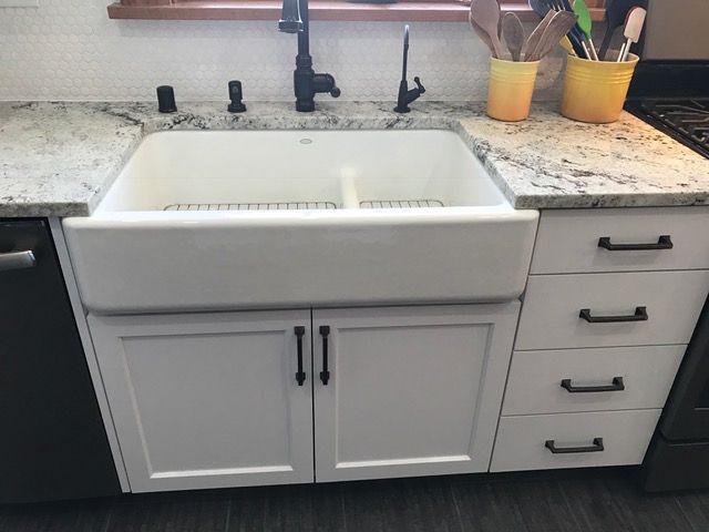 The Contemporary Galley Kitchen — photo 6