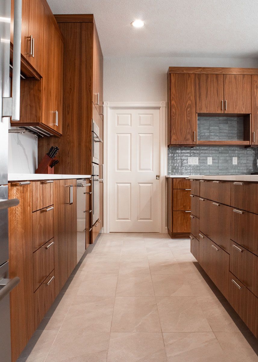 European Inspired Kitchen — photo 16