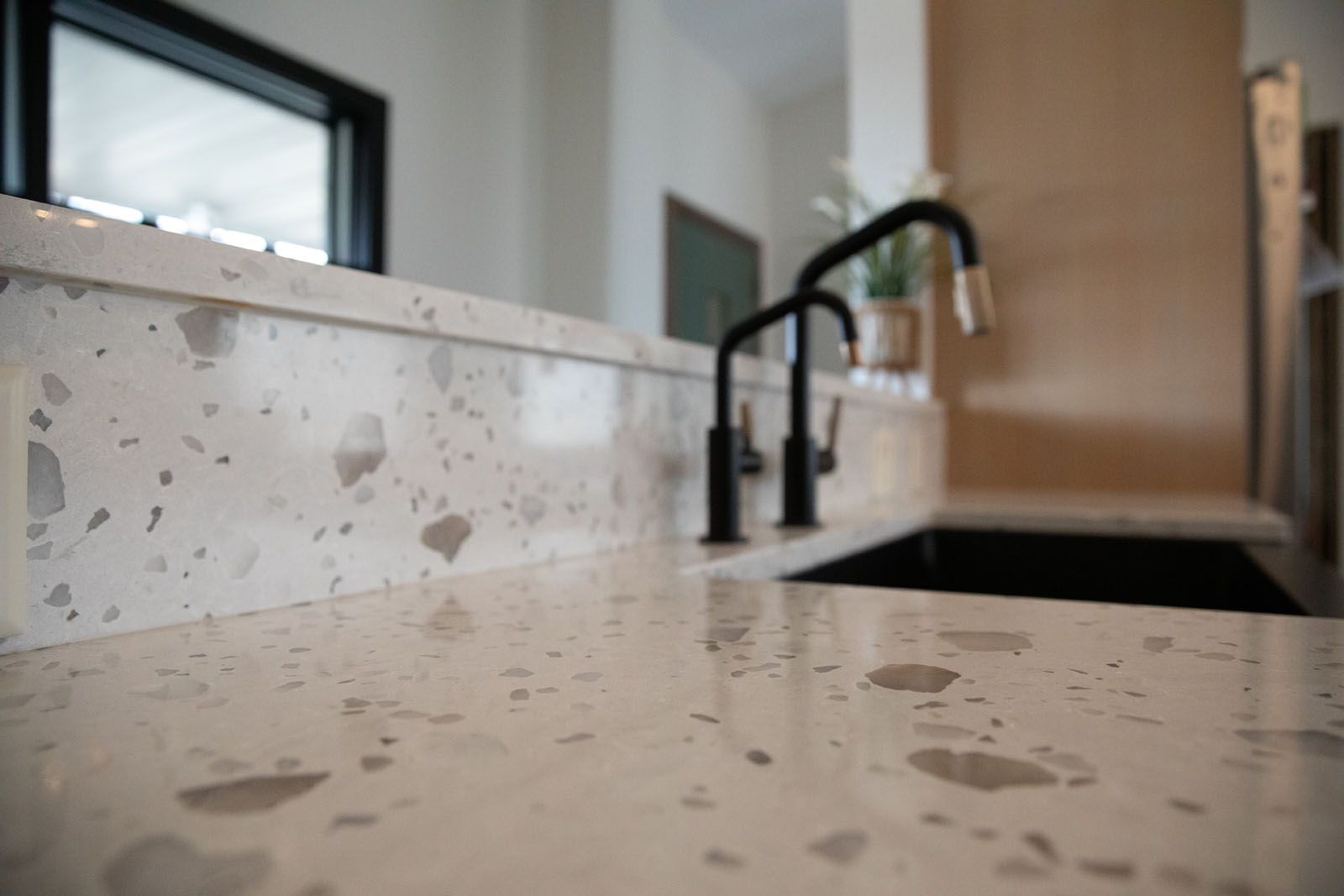 Midcentury Modern Kitchen — photo 4