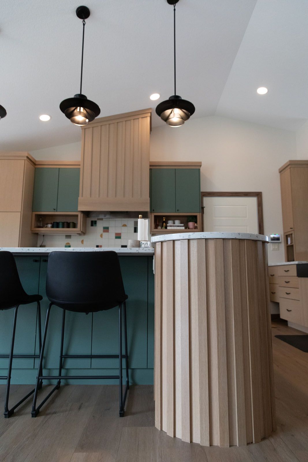 Midcentury Modern Kitchen — photo 10