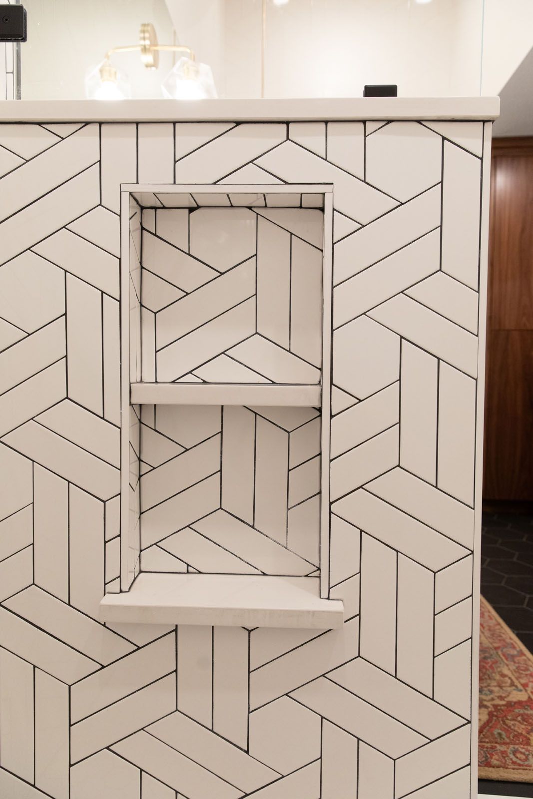 Midcentury Modern Primary Suite — photo 8