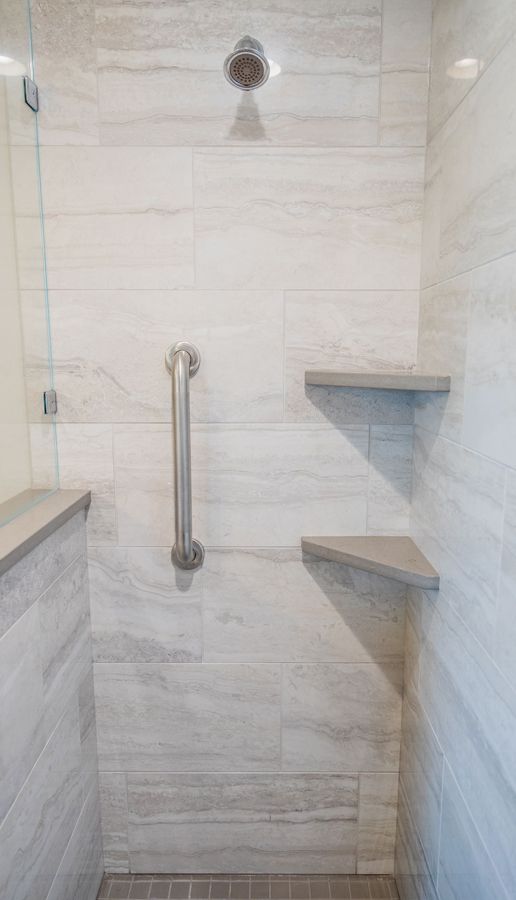 The Vaulted Primary Suite — photo 9