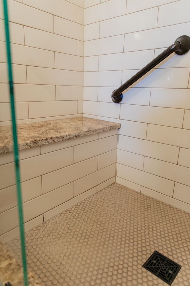 The Golden Double Vanity Bath — photo 6