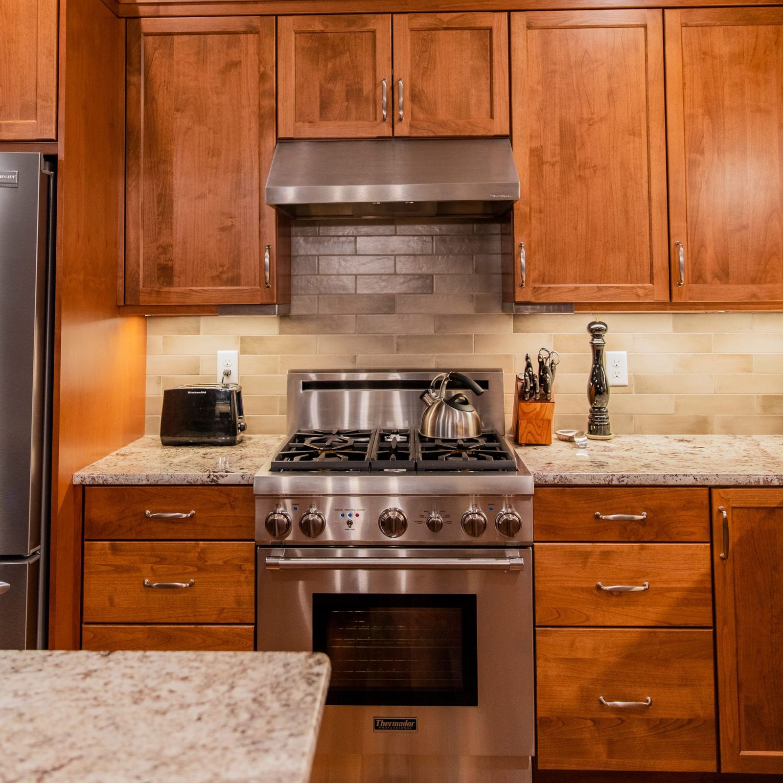 The Honey Toned Kitchen — photo 6