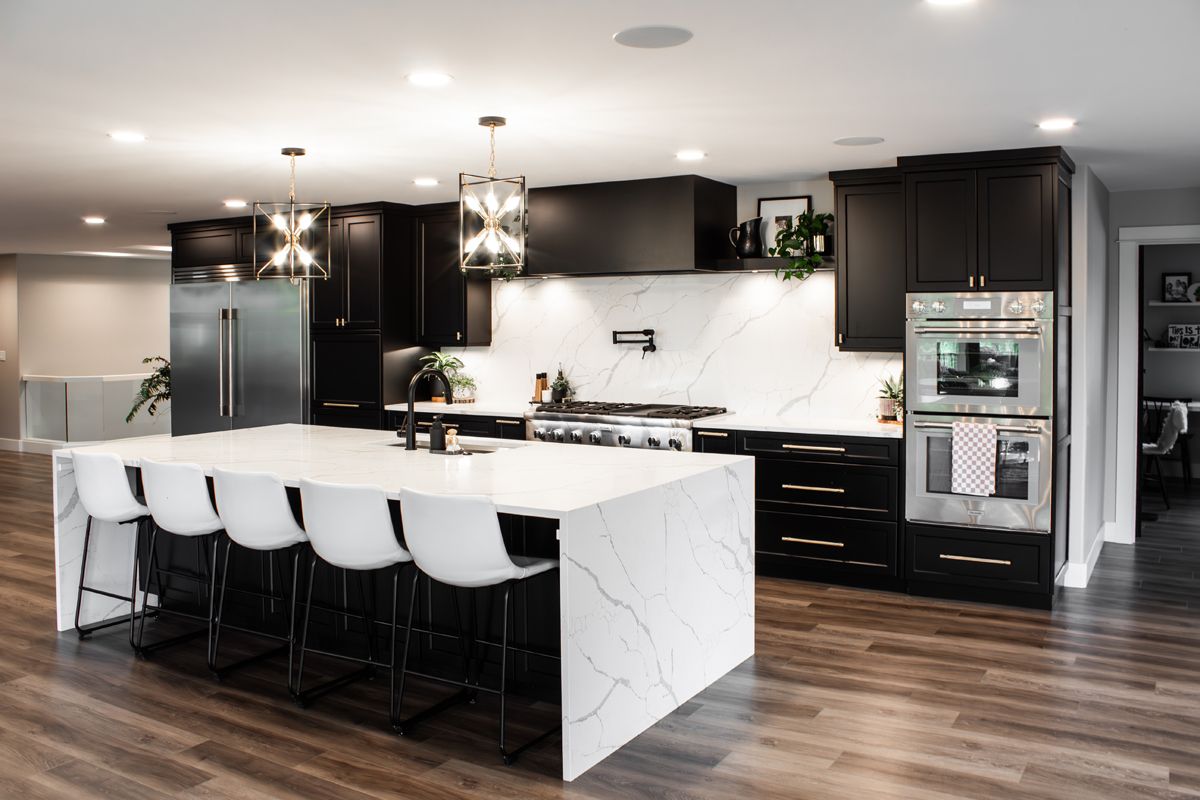 The Bold Modern Kitchen — photo 19