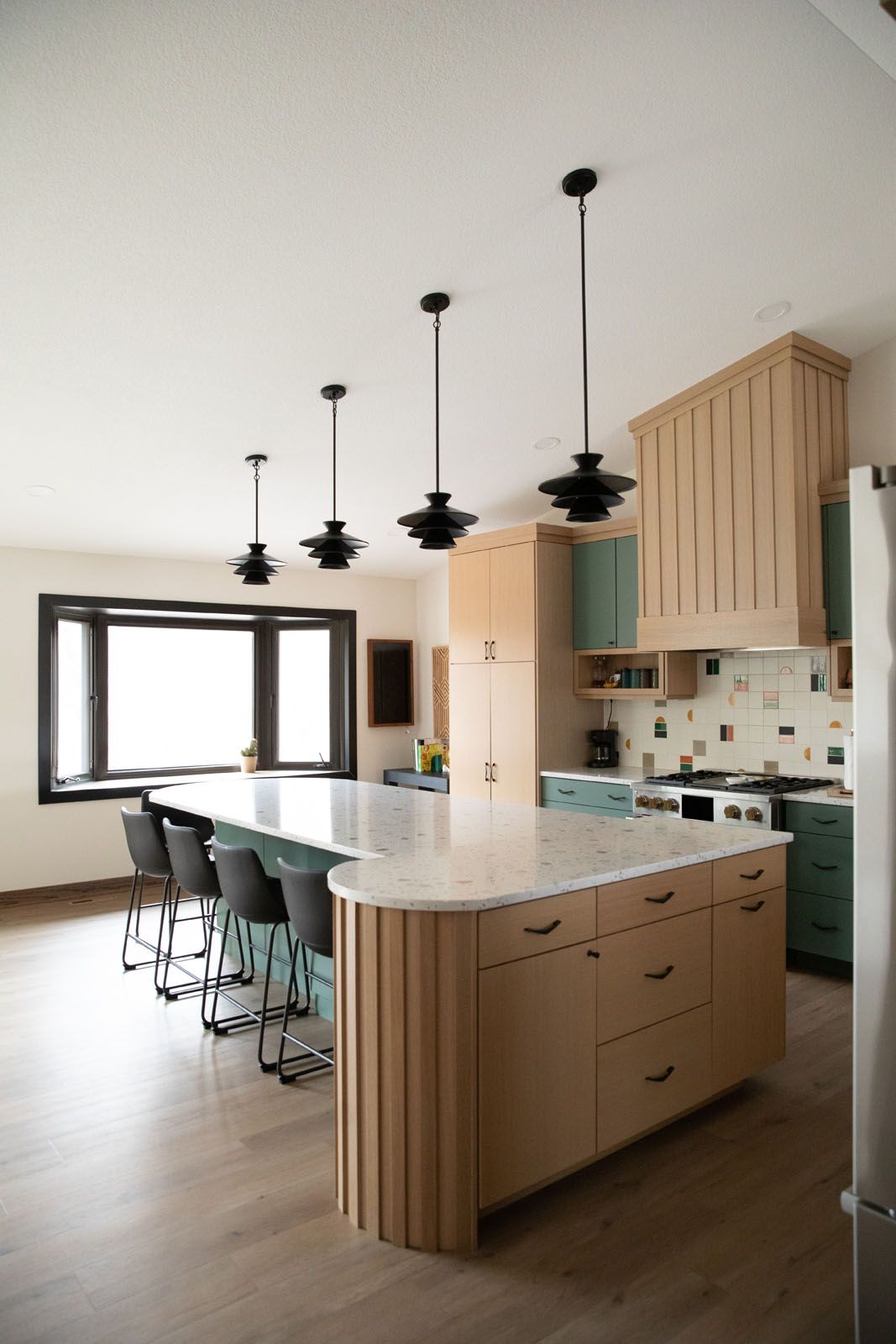 Midcentury Modern Kitchen — photo 8