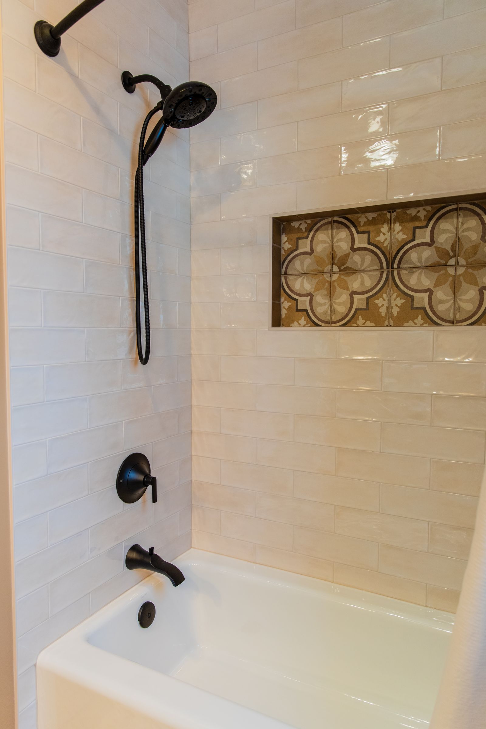 Spanish Inspired Cozy Bathroom — photo 5