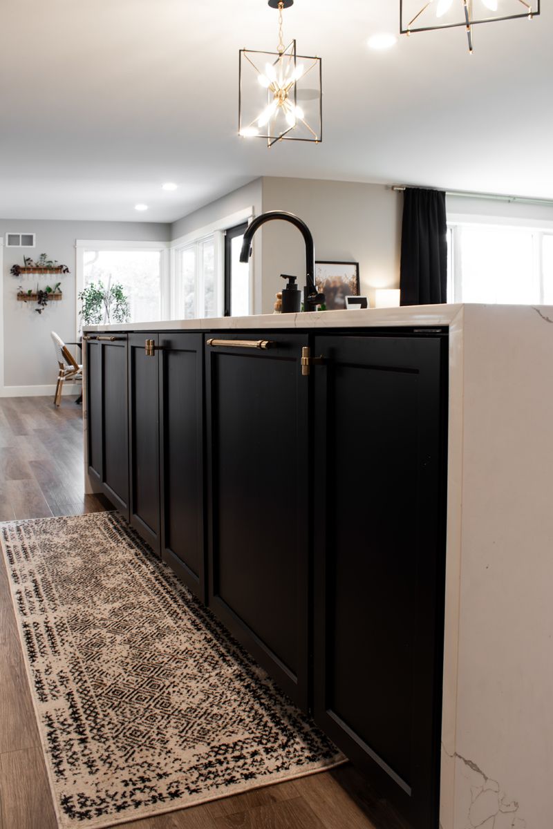 The Bold Modern Kitchen — photo 12