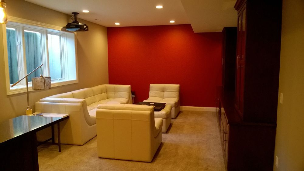 The Classic Bar Lower Level — photo 4