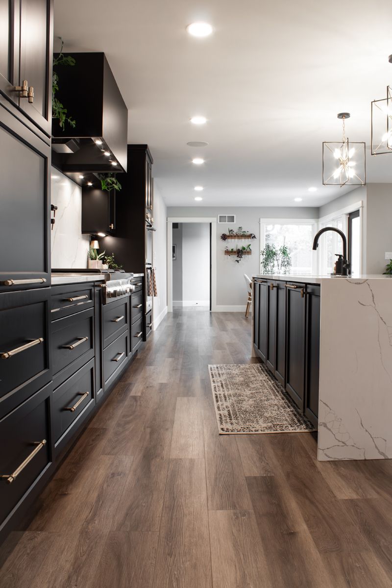 The Bold Modern Kitchen — photo 8