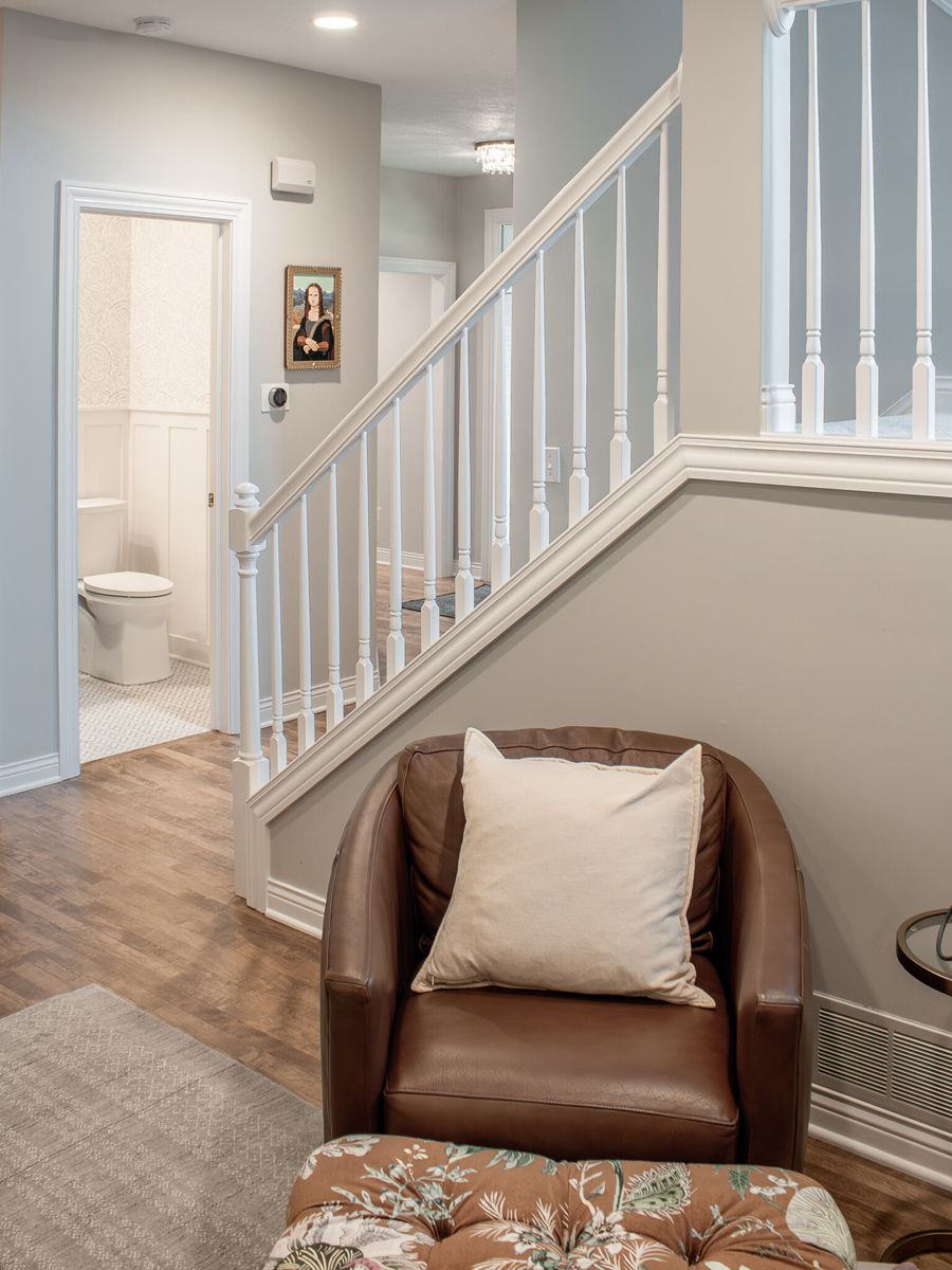 The Warm Neutral Main Floor — photo 5
