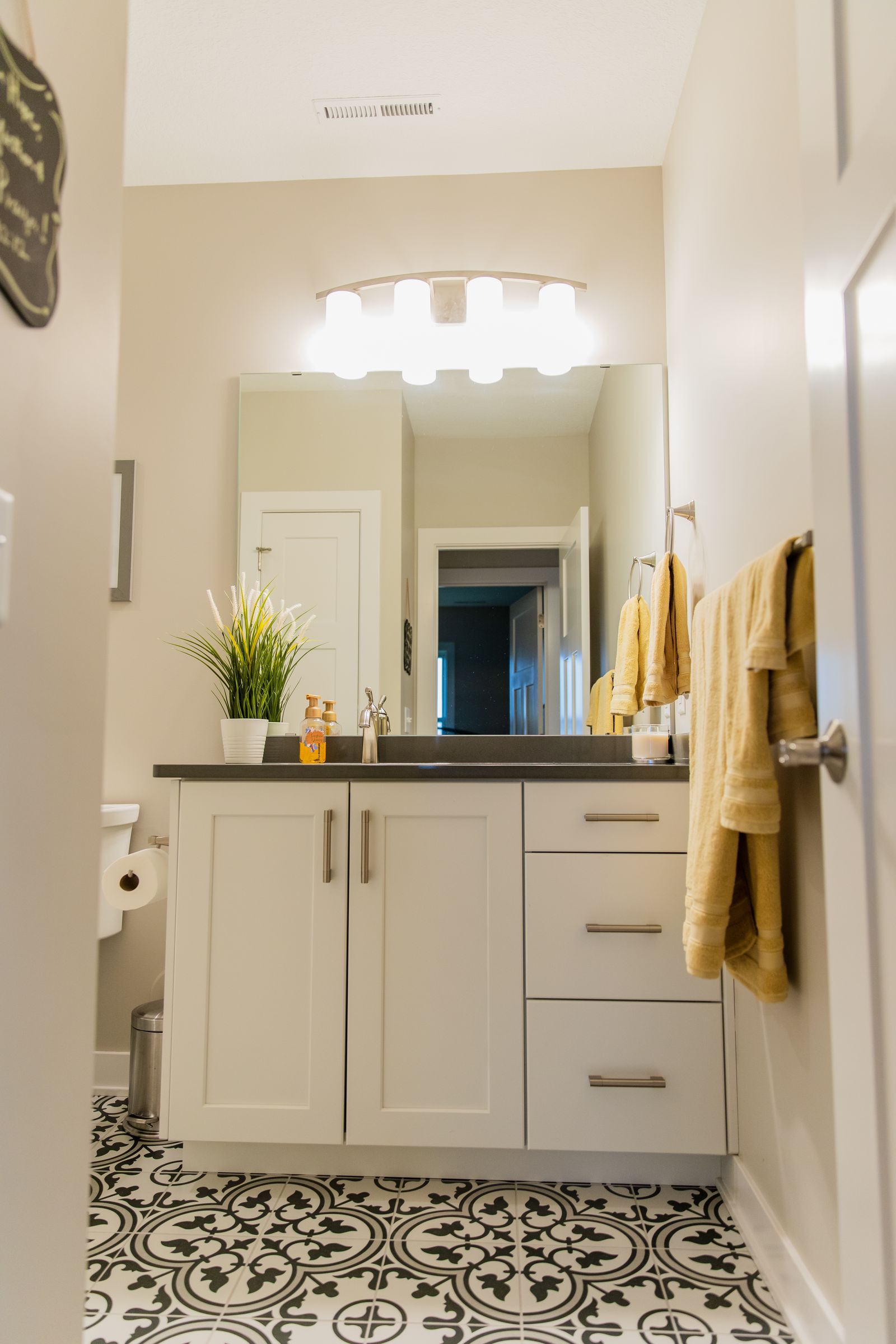 Light & Bright Basement — photo 13