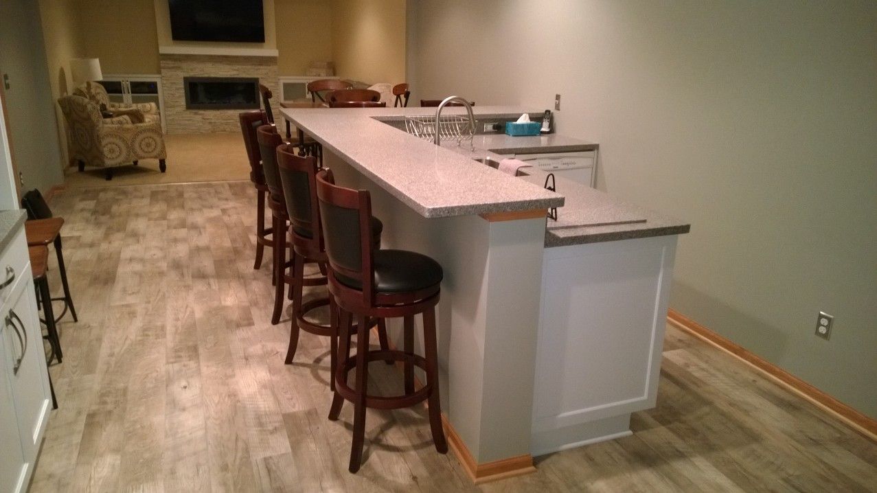 The Pub Table Lower Level — photo 4