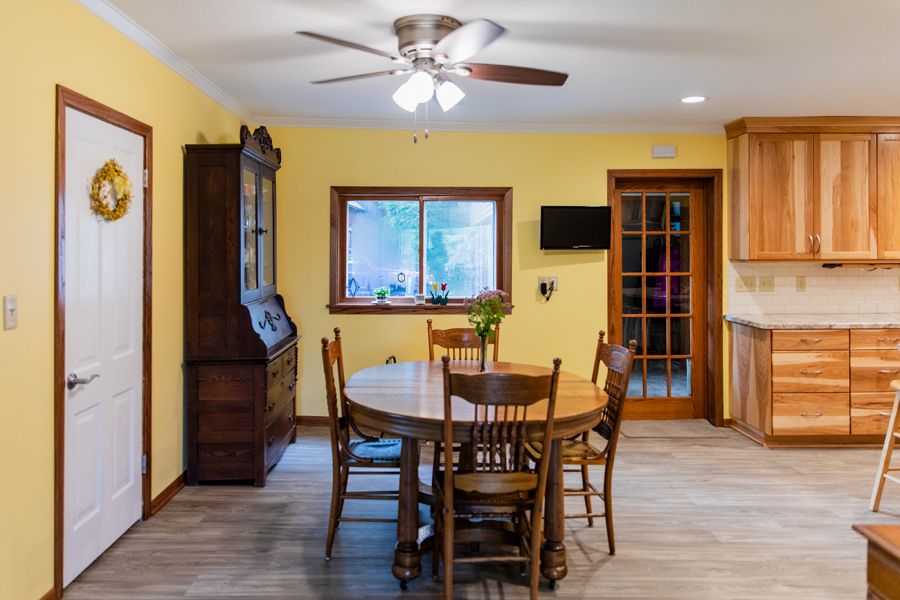 The Country Classic Kitchen — photo 10